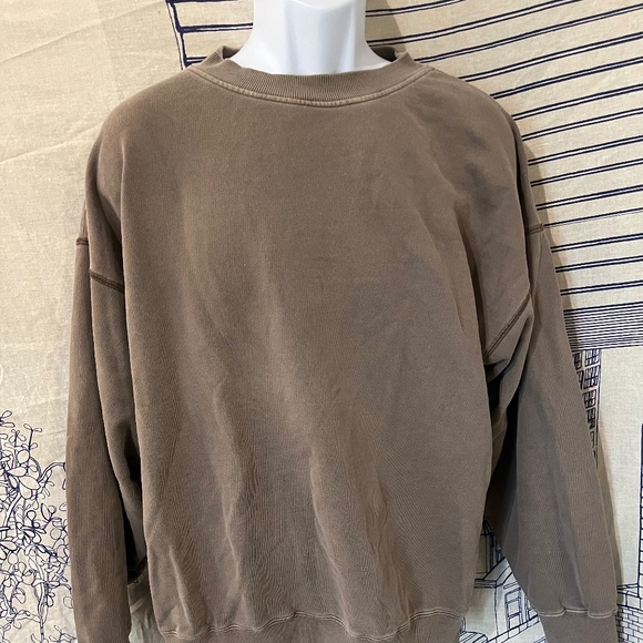 Elwood Sweater - Picture 1 of 2